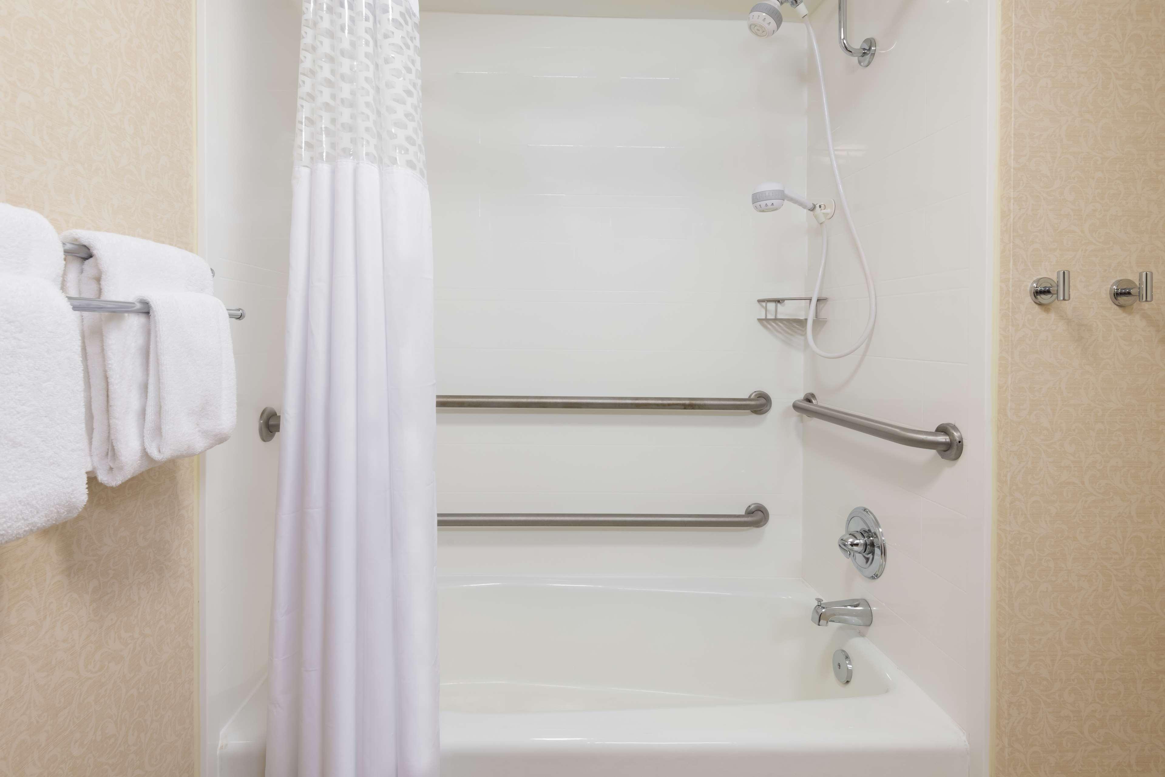 Hampton Inn Charlotte University Place Extérieur photo