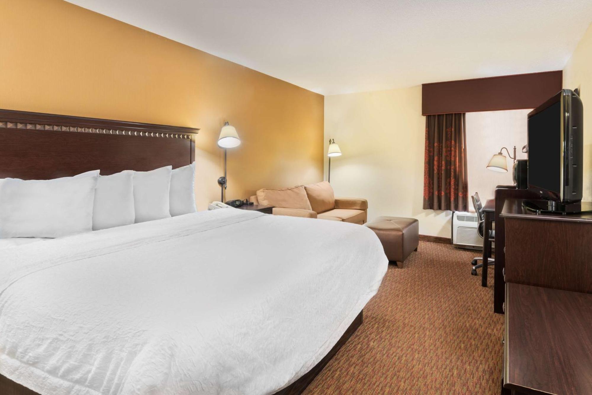 Hampton Inn Charlotte University Place Extérieur photo