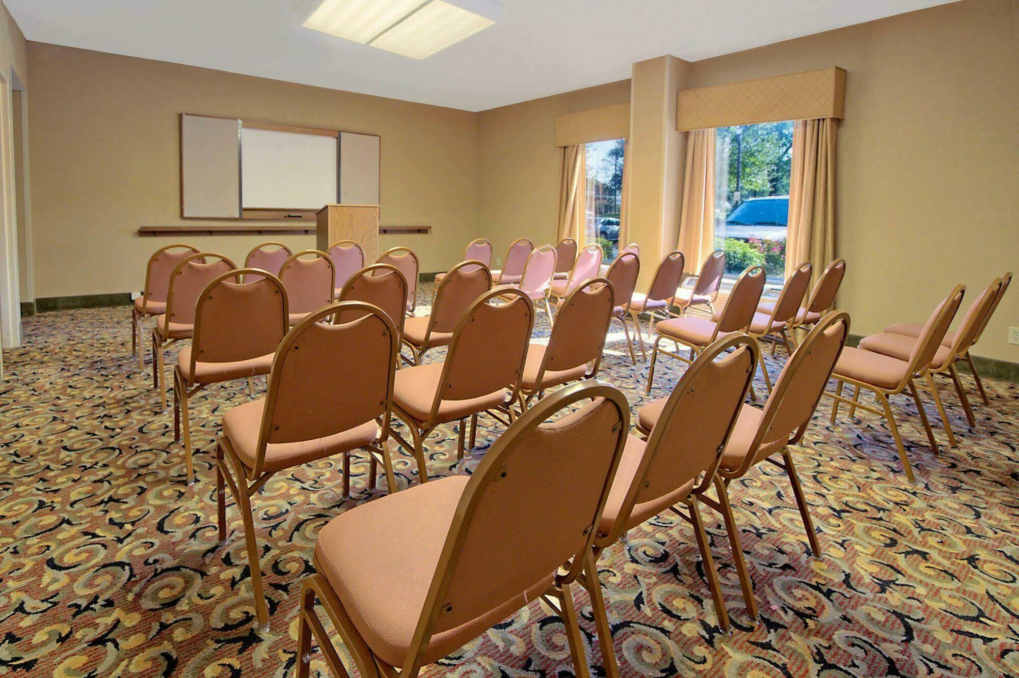 Hampton Inn Charlotte University Place Extérieur photo